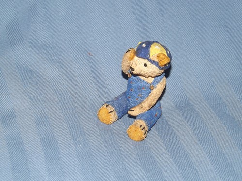 Colour box teddy bears - box,
