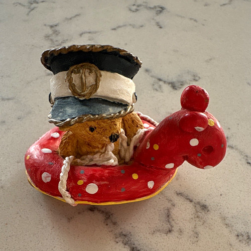 Colour box miniature peter - box,