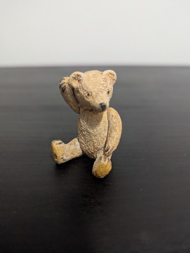 Peter fagan colour box bears - box,